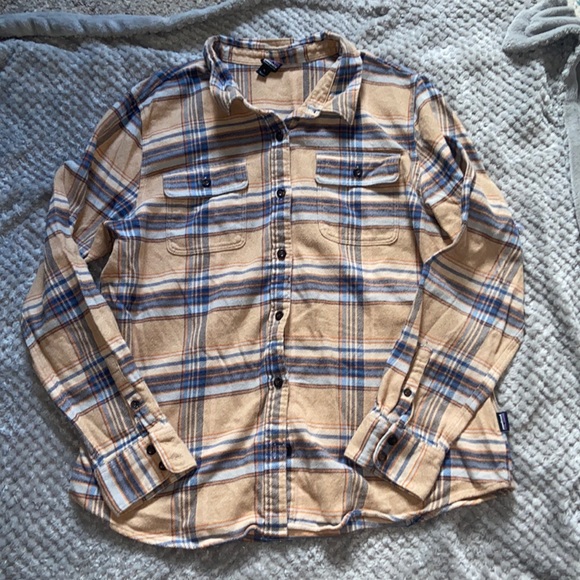 Patagonia Tops - Patagonia | Brown/Tan Flannel